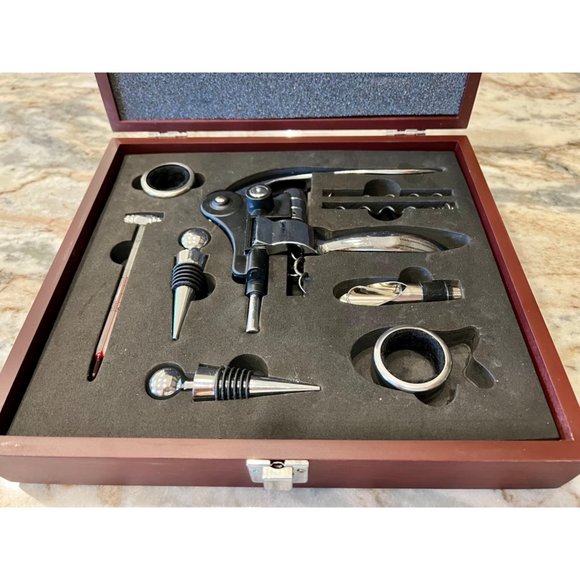 NRA Executive Wooden Case Collector Wine Set - Picture 5 of 6